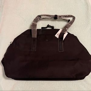 Lululemon Go Getter Weekender Bag